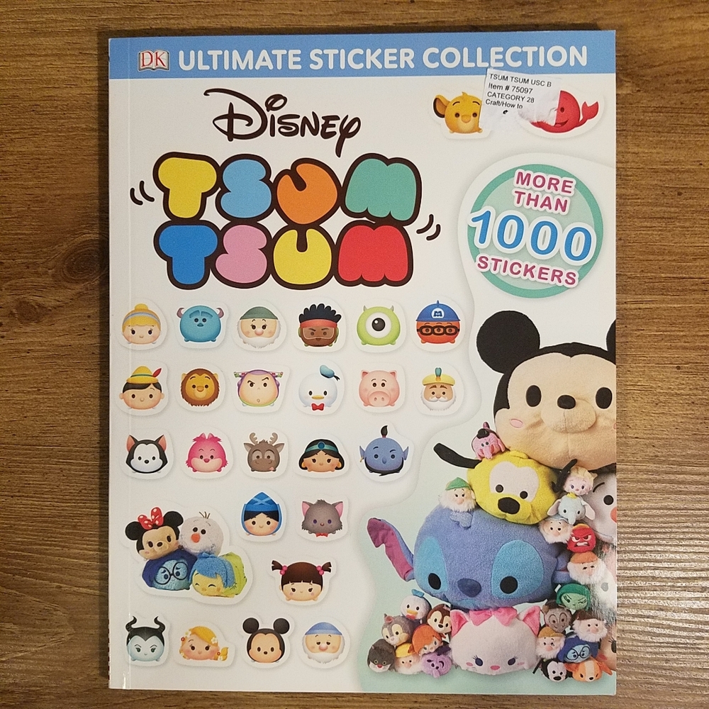 Disney Tsum Tsum Ultimate Sticker Collection Book DK Activity Book 1000+
